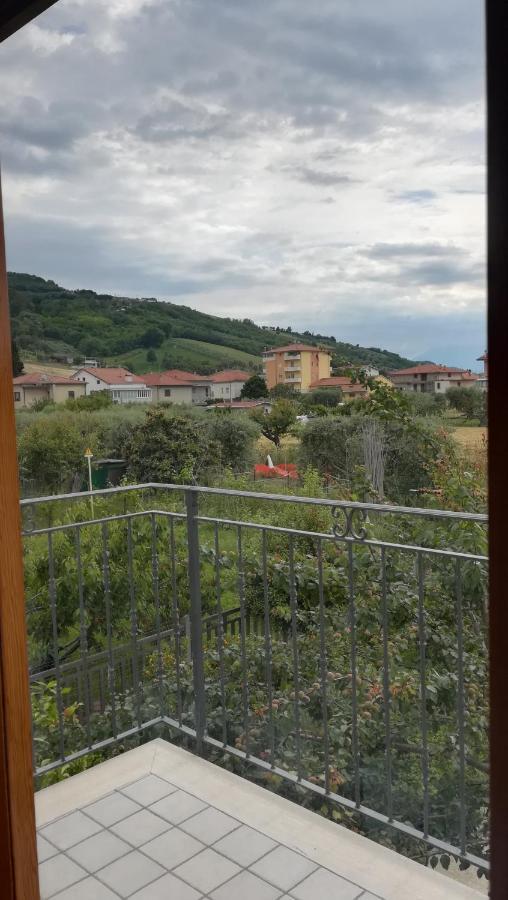 B&B Al Fiume Colonnella Exterior photo